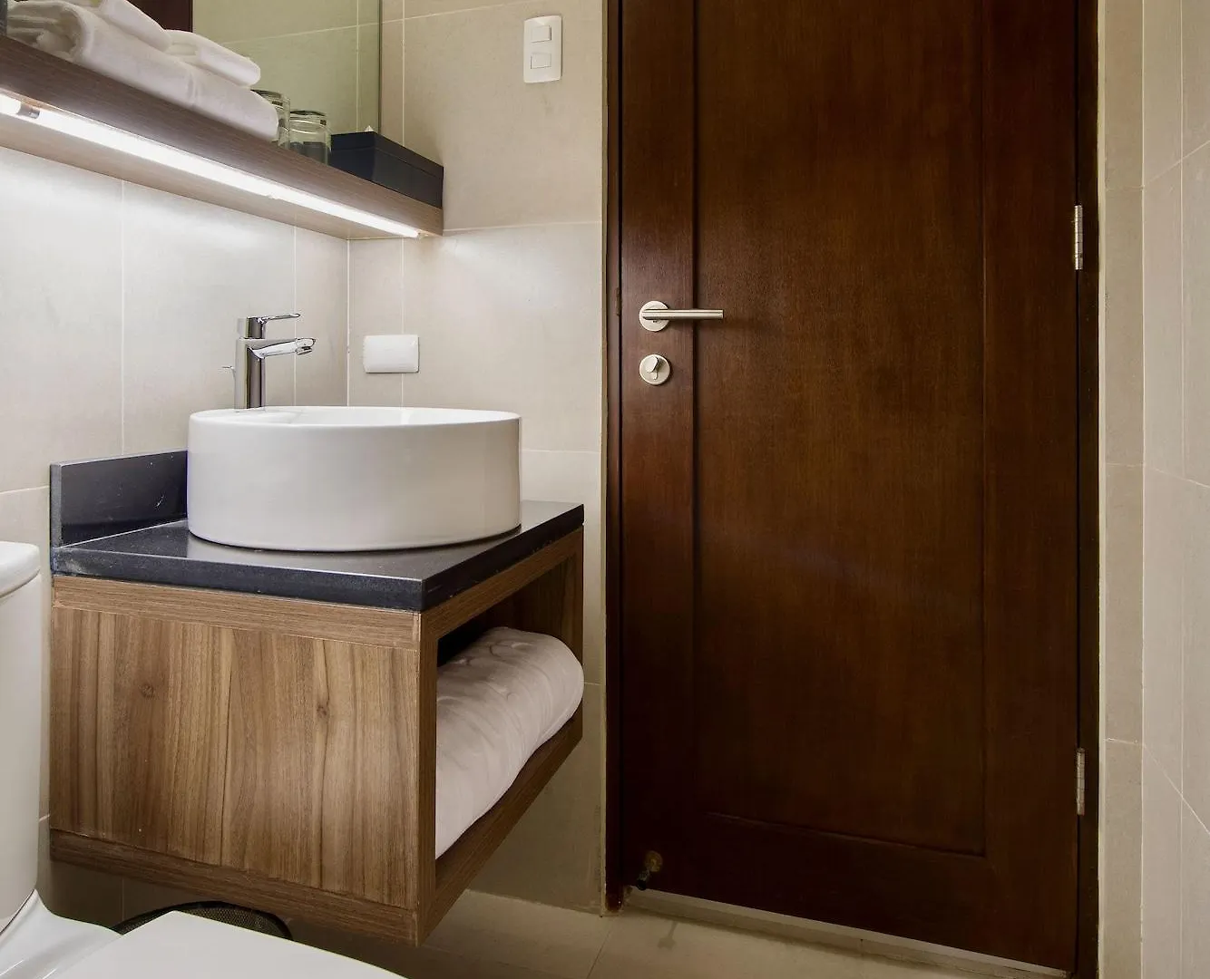 סן פדרו מקאטי The Sphere Serviced Residences Managed By Hii 3*, סן פדרו מקאטי הפיליפינים
